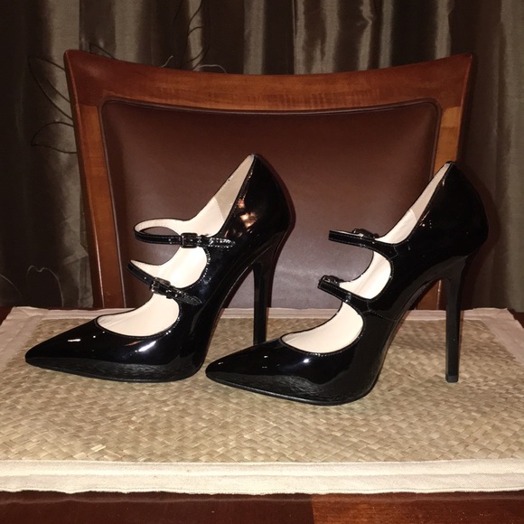 MICHAEL KORS Ladies 4 3/4” ‘Mary Jane’ Heels Sz 7 - Picture 3 of 5
